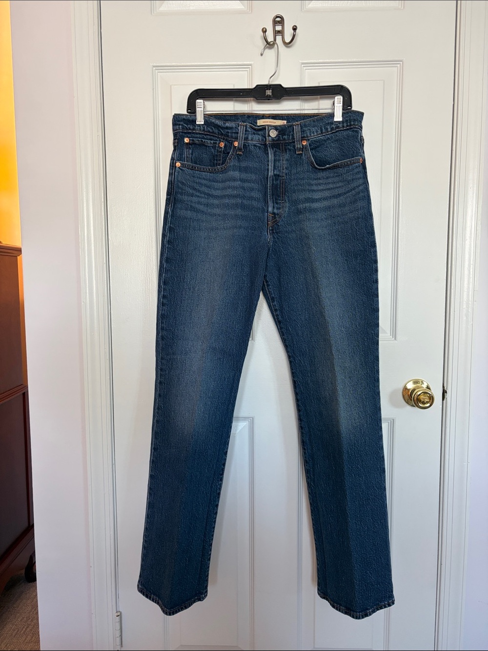 Classic Blue Levi’s Women's Denim Jeans